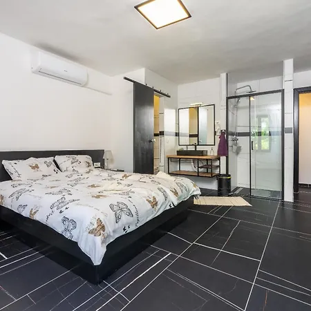 Lisko Semesterbostad Tribalj (Primorsko-Goranska)