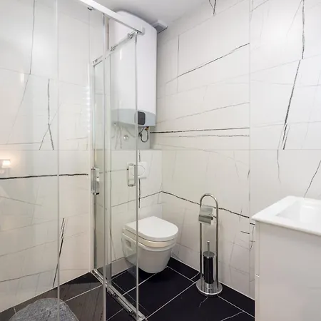 Semesterbostad Lisko *